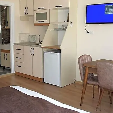 Newaz Hotell